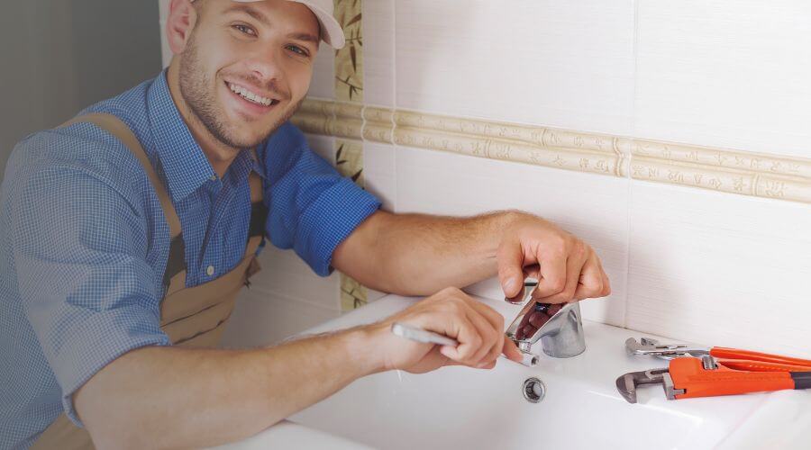 Professional clogged drains services in Mark Center, OH